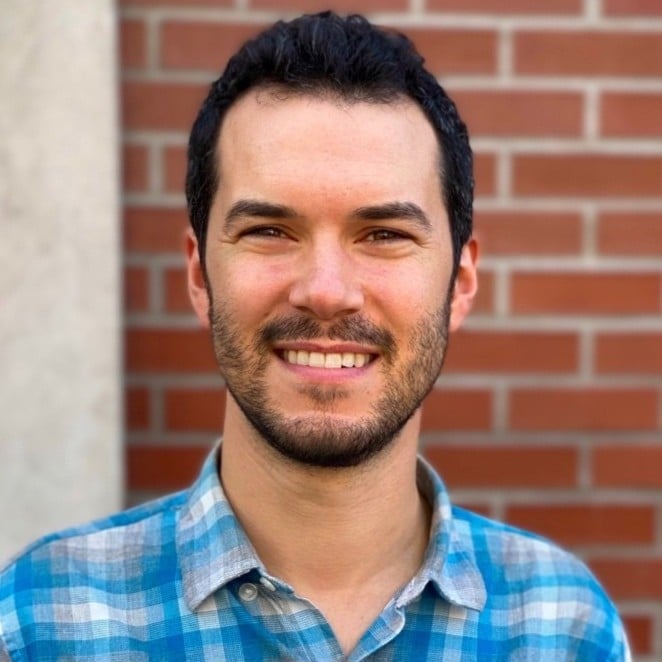 Alex Rich's headshot